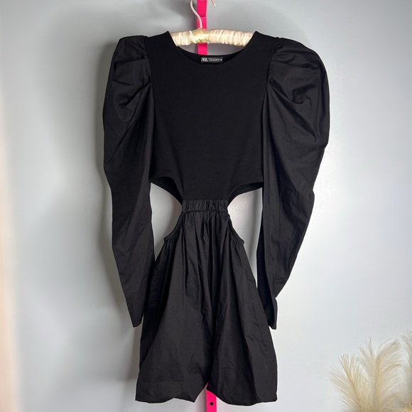 Zara Black Cut-Out Long Sleeve Dress size small - Picture 4 of 6